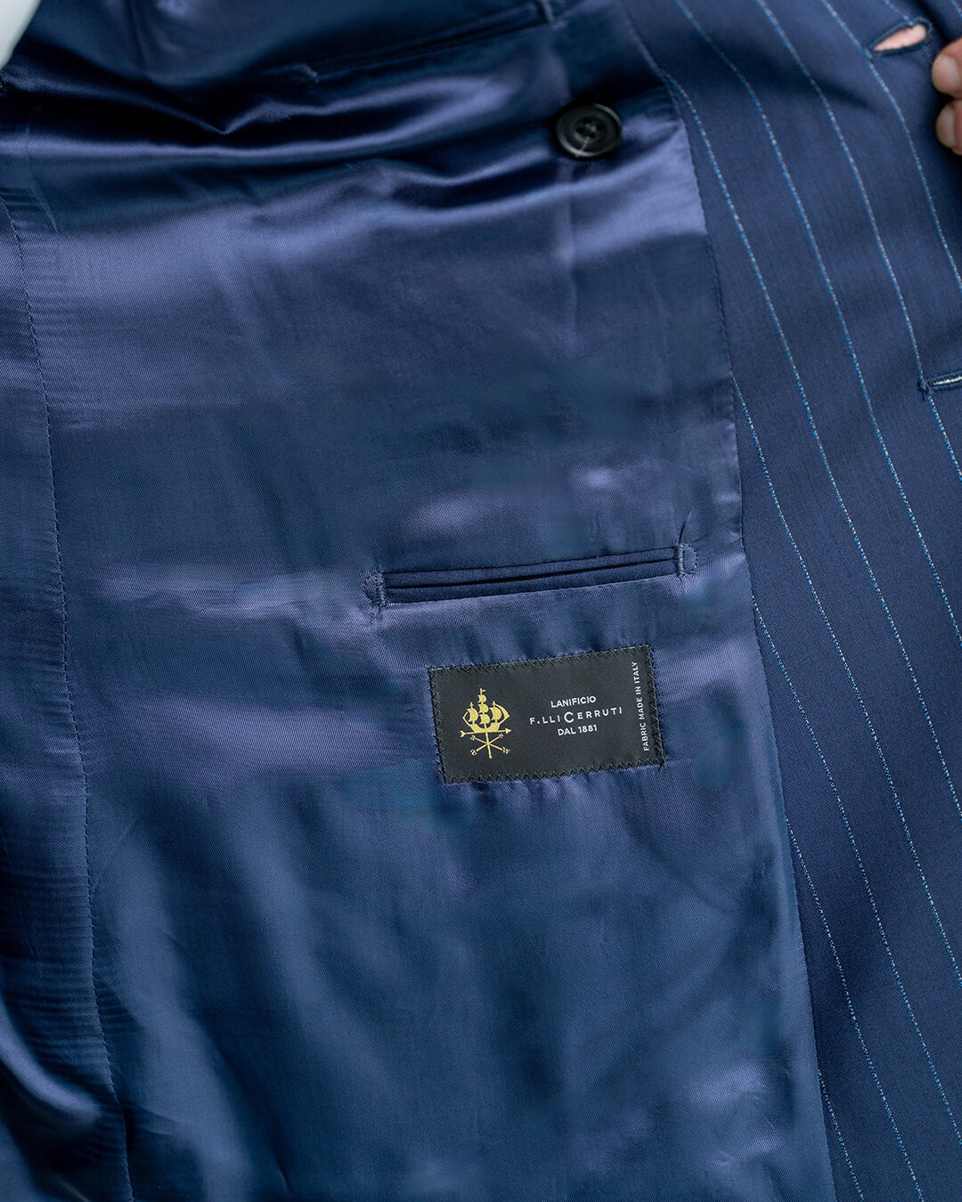 Navy Lanificio F. Lli Cerruti Double Breasted Mouline Stripe Suit