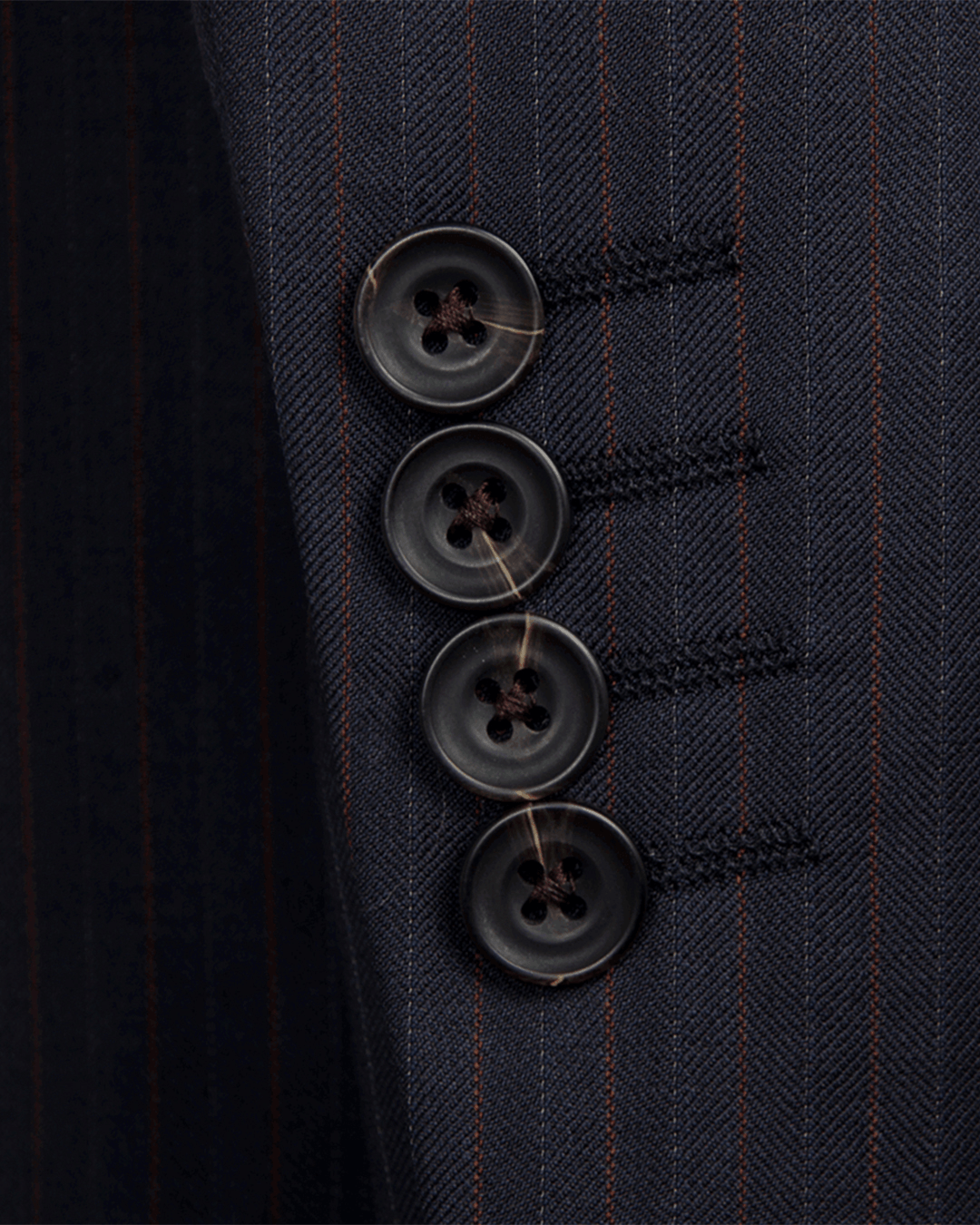 Lanificio F.lli Cerruti Navy & Burgundy Herringbone Stripe Two-Piece Suit