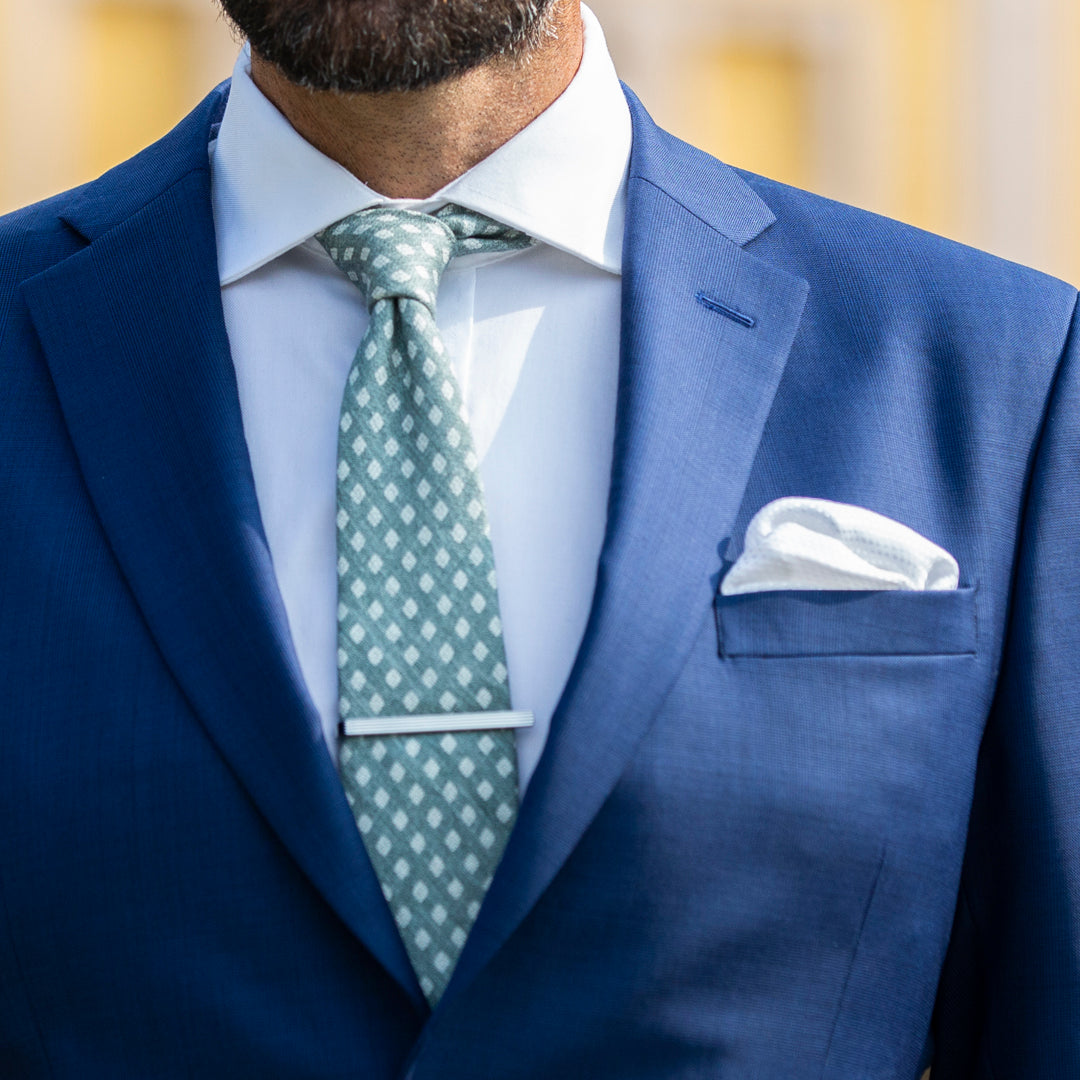 White Plain Pocket Square - Gagliardi