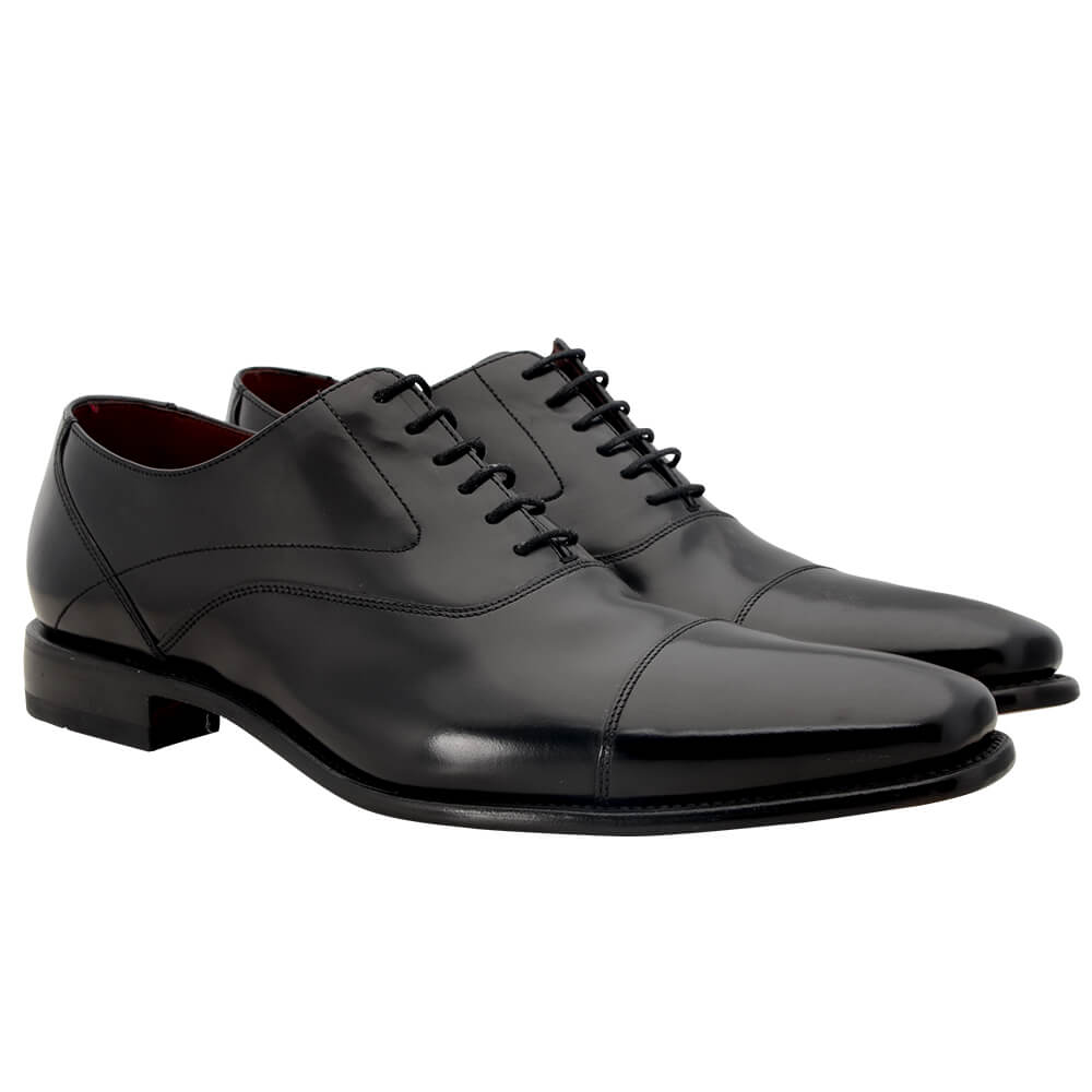 Polished black outlet dress shoes